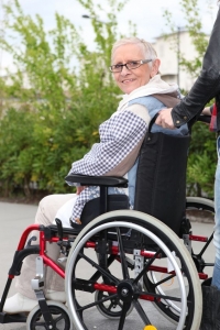 rollstuhl sanmobil Behinderten- und Krankentransport